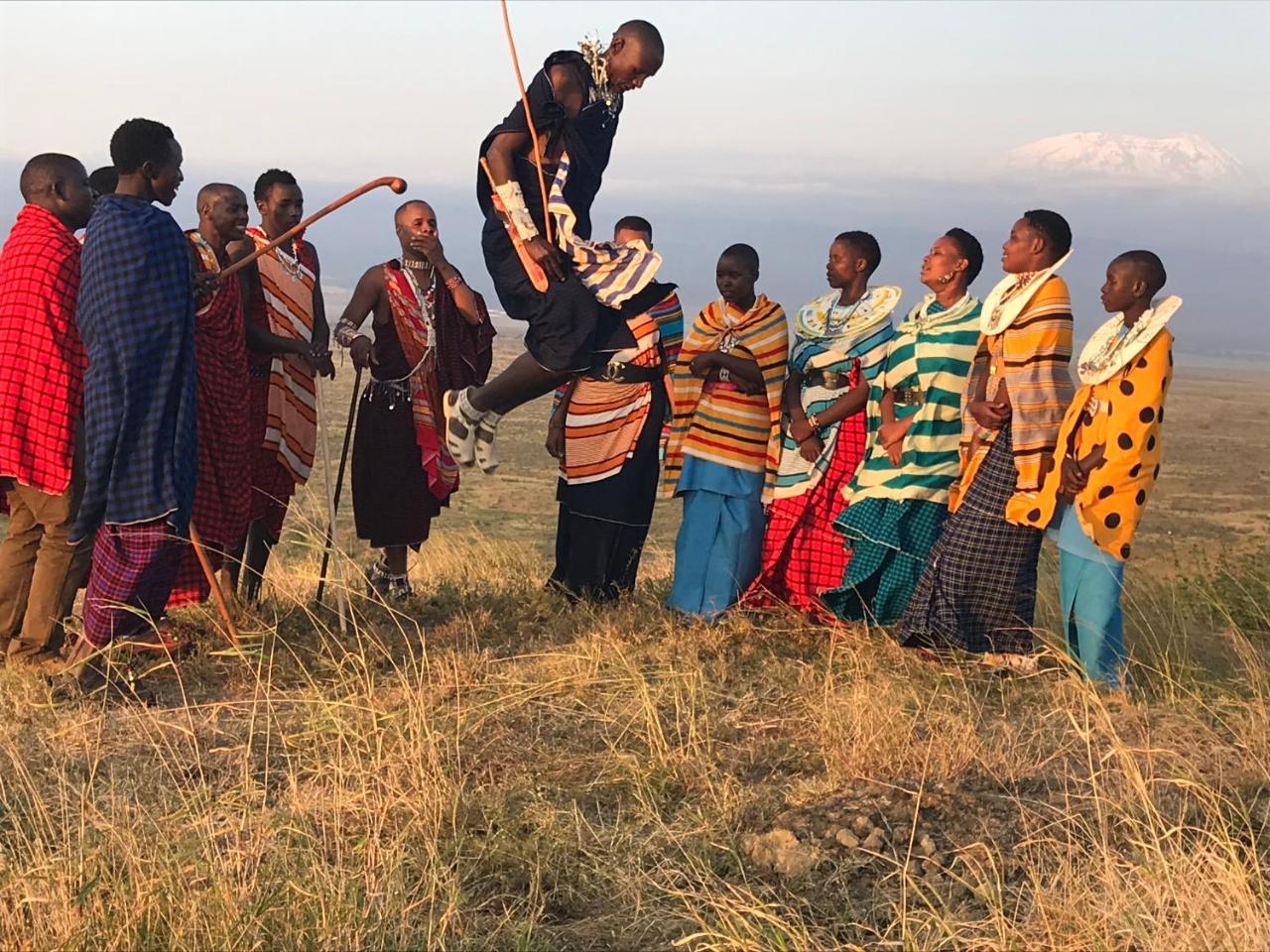 Osiligilai Maasai Lodge Sanya Juu Экстерьер фото